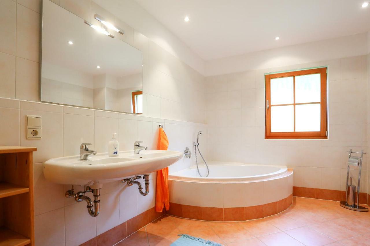 Haus Traudi Apartment โนวาโปเนนเต ภายนอก รูปภาพ